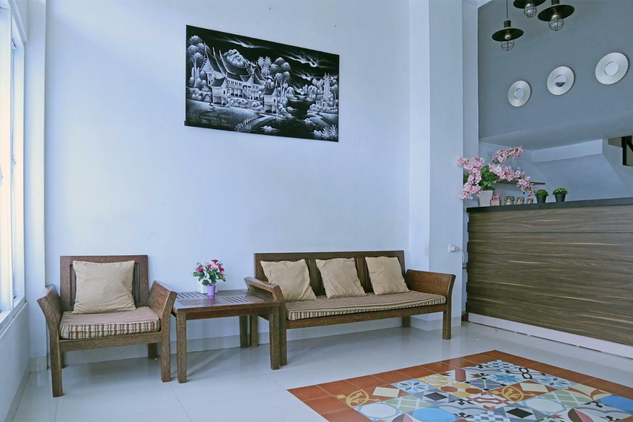 Oyo 1386 Hotel Grand Gabelo Bukittinggi Dış mekan fotoğraf