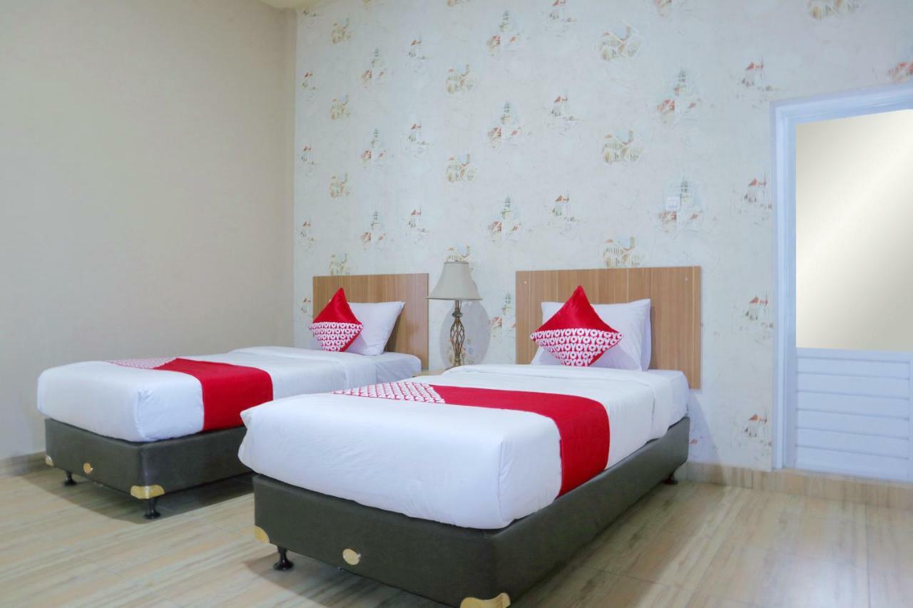 Oyo 1386 Hotel Grand Gabelo Bukittinggi Dış mekan fotoğraf